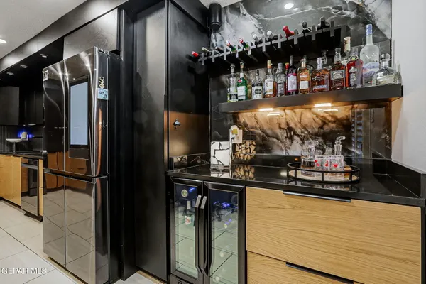 $220,000 | 350 Thunderbird Drive, Unit 17, El Paso, TX 79912