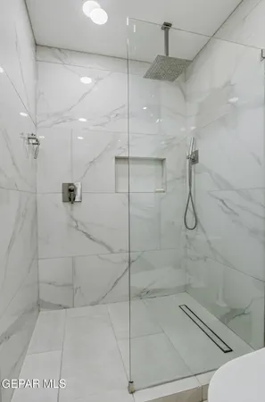 $220,000 | 350 Thunderbird Drive, Unit 17, El Paso, TX 79912