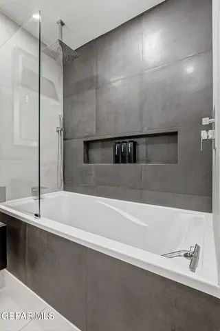 $230,000 | 350 Thunderbird Drive, Unit 17, El Paso, TX 79912