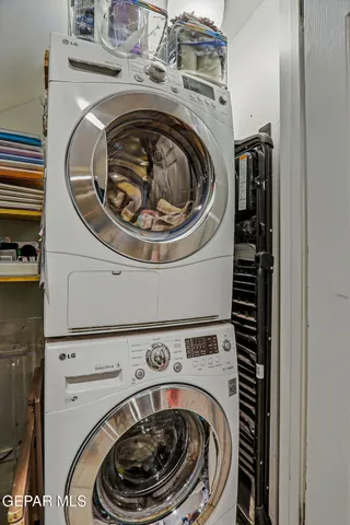 $230,000 | 350 Thunderbird Drive, Unit 17, El Paso, TX 79912