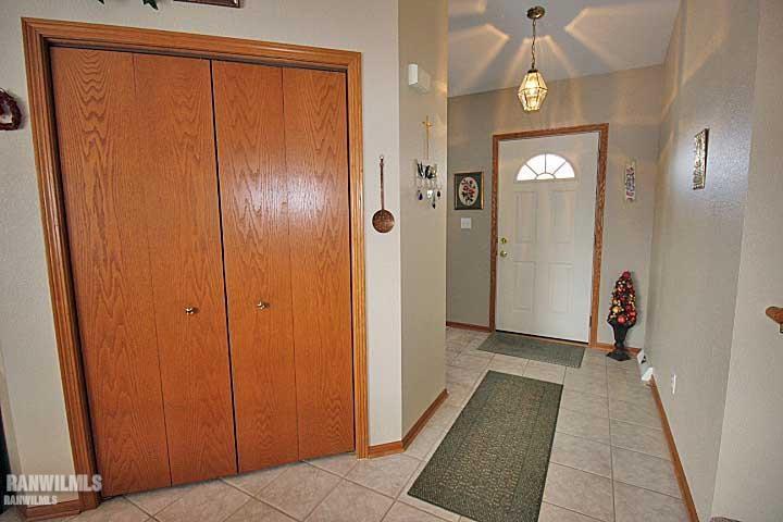 741 Barley Ridge Trail Freeport, IL 61032 - Photo 4 of 24 Gallery Image 4