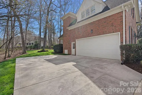 $1,100,000 | 19024 Wildcat Trail, Davidson, NC 28036