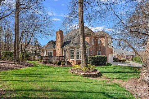 $1,100,000 | 19024 Wildcat Trail, Davidson, NC 28036