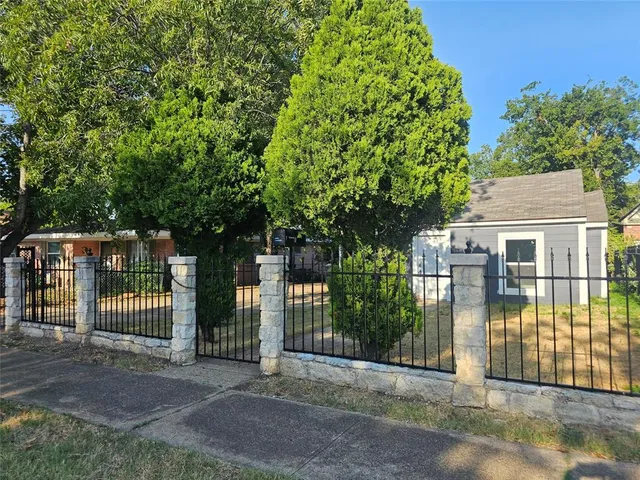$260,000 | 2426 South Tyler Street, Dallas, TX 75224