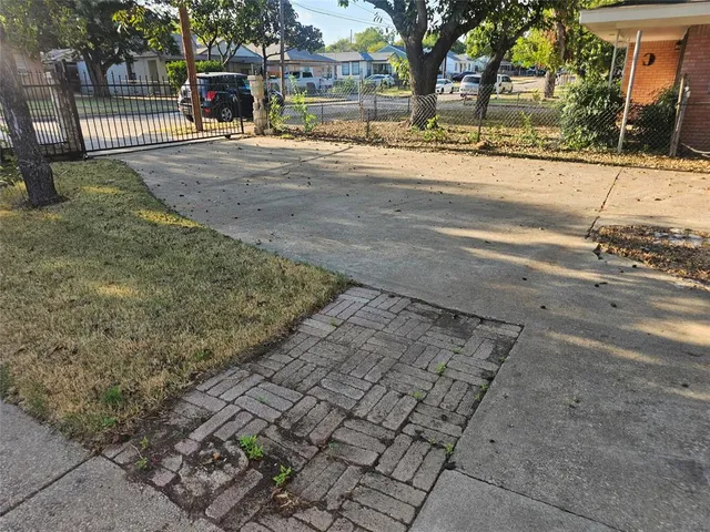 $260,000 | 2426 South Tyler Street, Dallas, TX 75224