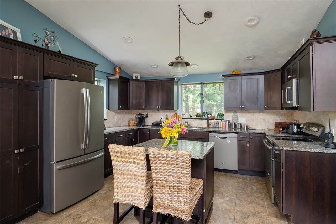 31 Riverside Drive Fremont, NH 03044 - Photo 12 of 22