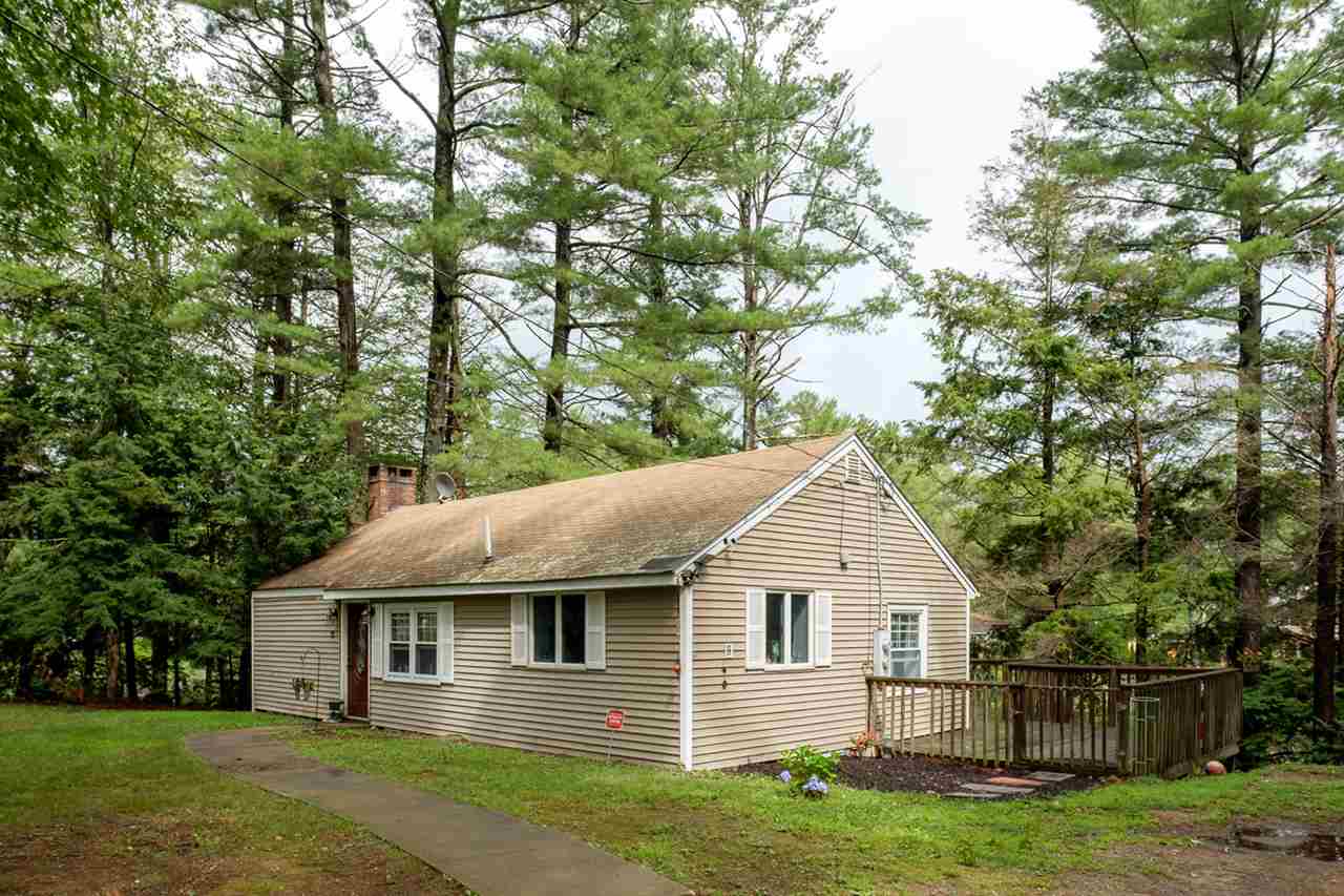 31 Riverside Drive Fremont, NH 03044 - Photo 3 of 22