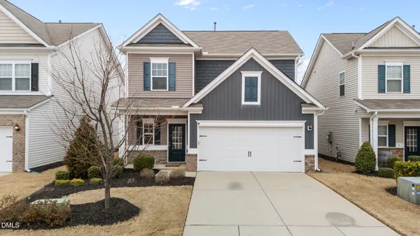 $335,000 | 6 Pathway Drive, Clayton, NC 27527