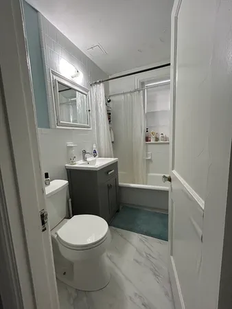 $3,500 | 1572 Massachusetts Avenue, Unit 32, Cambridge, MA 02138