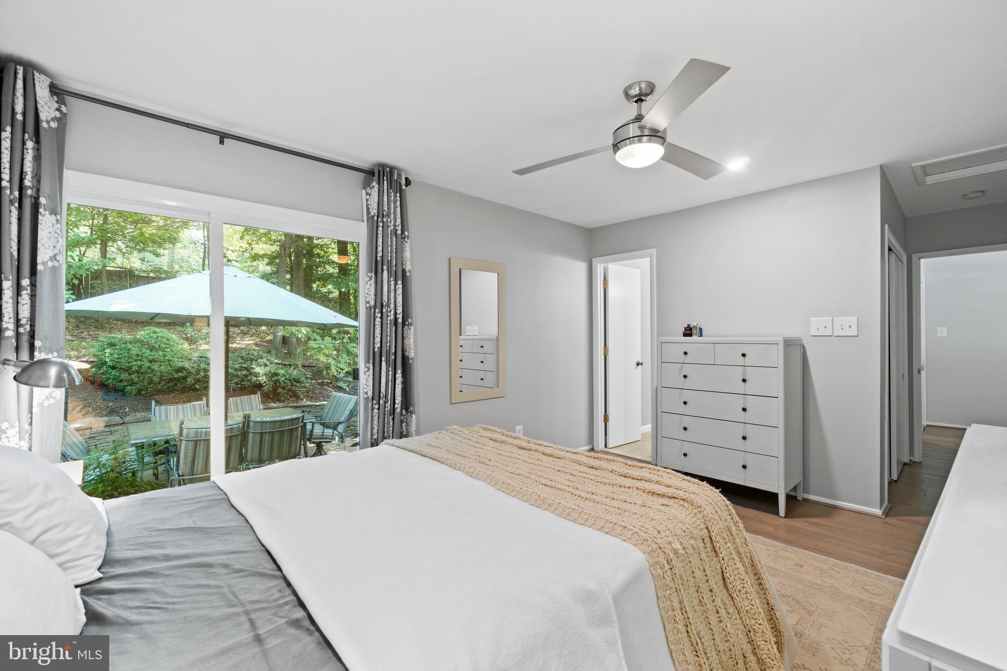 9327 Raintree Road Burke, VA 22015 - Photo 12 of 35 Owner's Suite