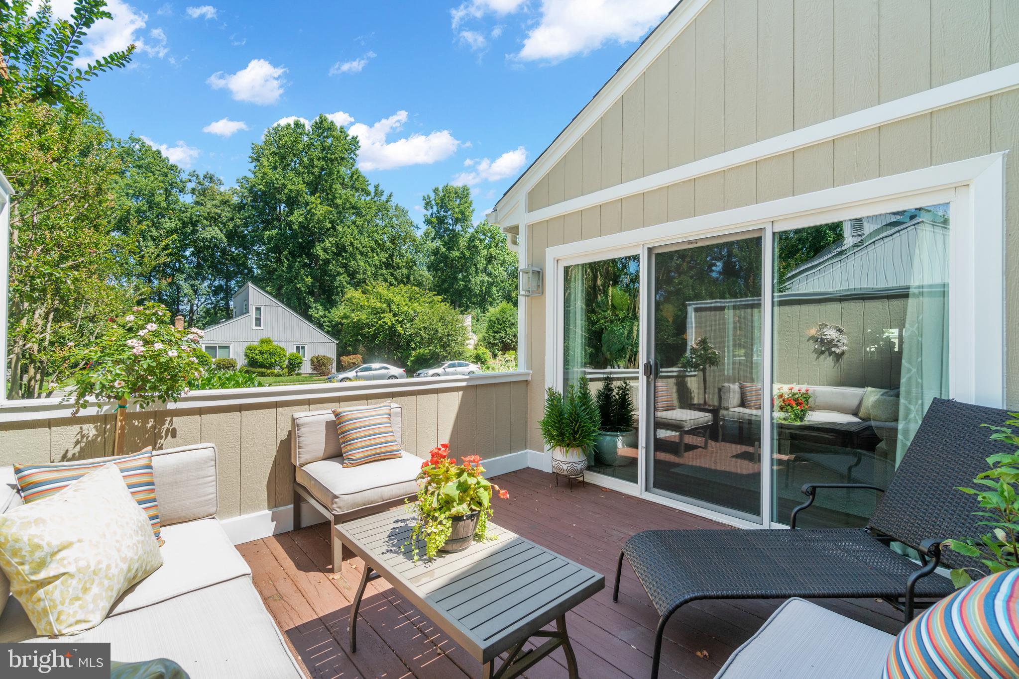9327 Raintree Road Burke, VA 22015 - Photo 24 of 35 Gallery Image 24