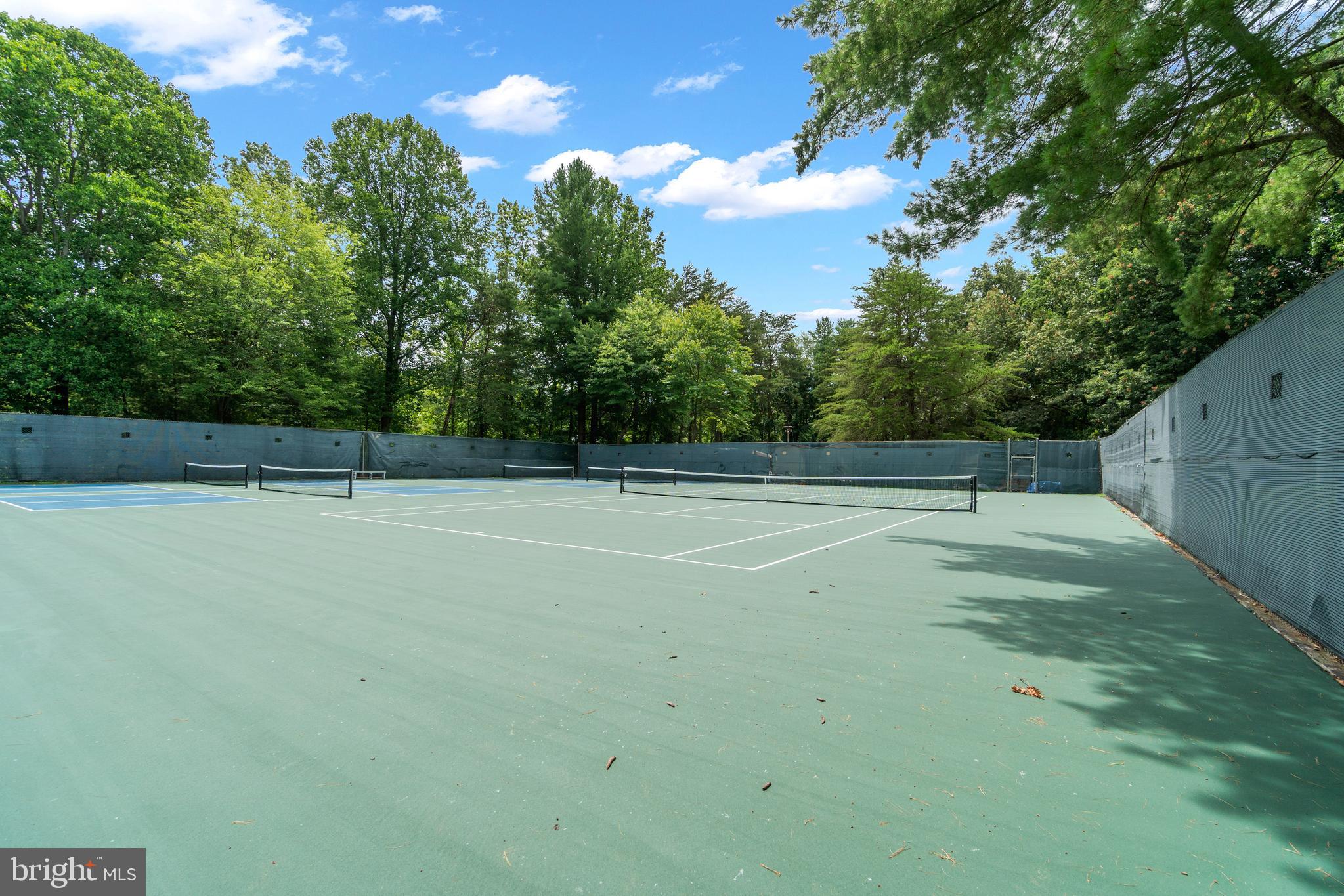 9327 Raintree Road Burke, VA 22015 - Photo 35 of 35 Gallery Image 35