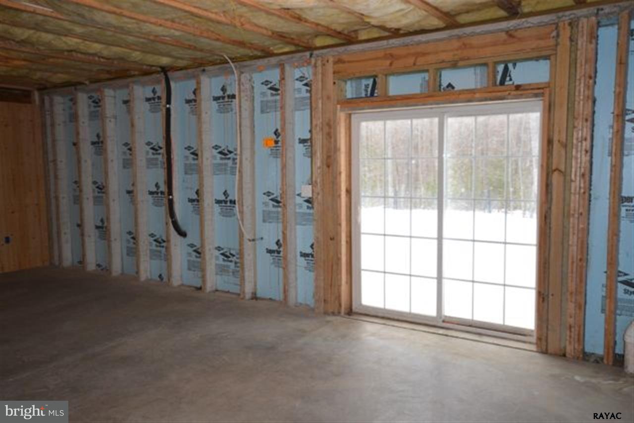 90 Hirschmann Road Biglerville, PA 17307 - Photo 15 of 29 Gallery Image 15