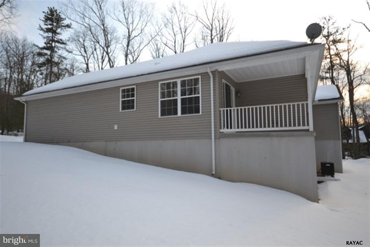 90 Hirschmann Road Biglerville, PA 17307 - Photo 3 of 29 Gallery Image 3
