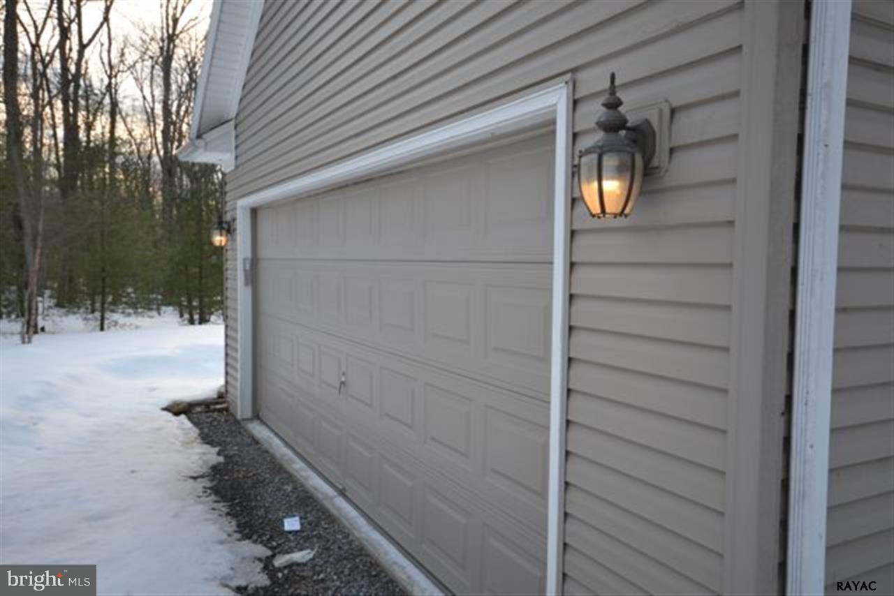 90 Hirschmann Road Biglerville, PA 17307 - Photo 7 of 29 Gallery Image 7