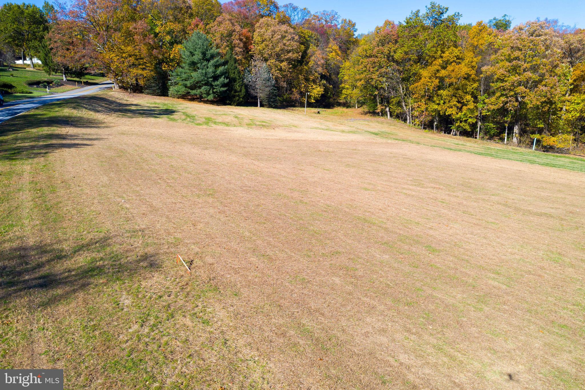 1935 Alcott Road York, PA 17402 - Photo 5 of 9 Gallery Image 5