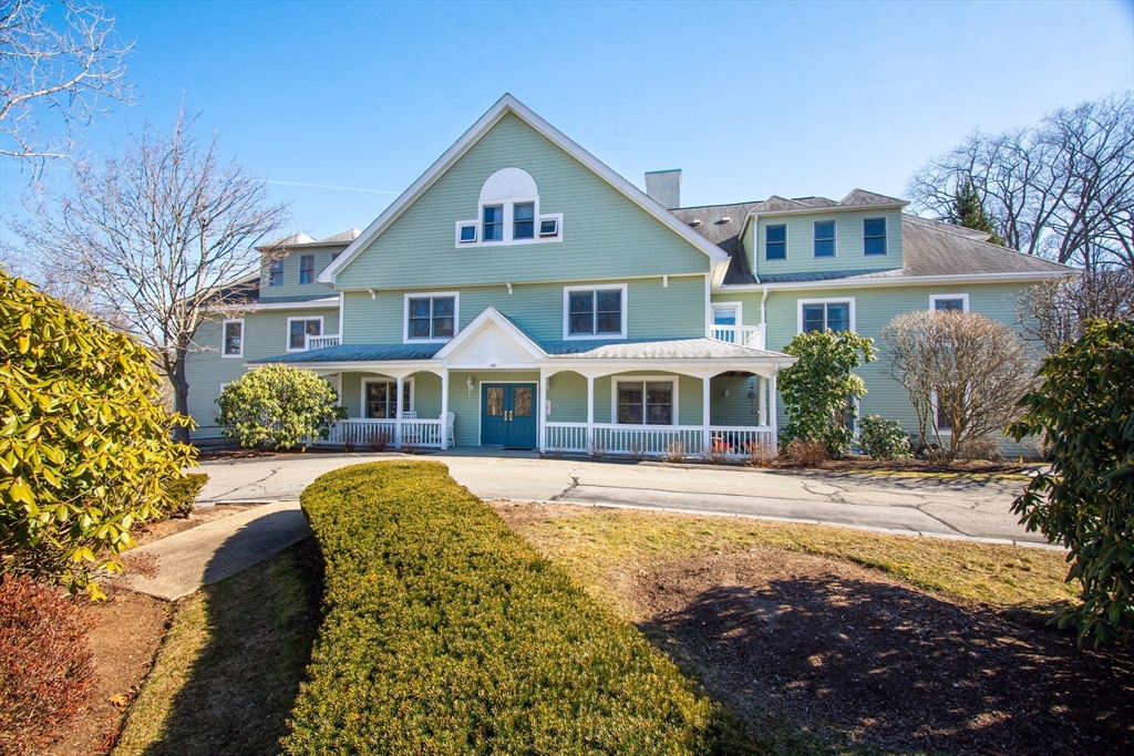 140 Lincoln Road, Unit 313 Lincoln, MA 01773 - Photo 1 of 29 Gallery Image 1