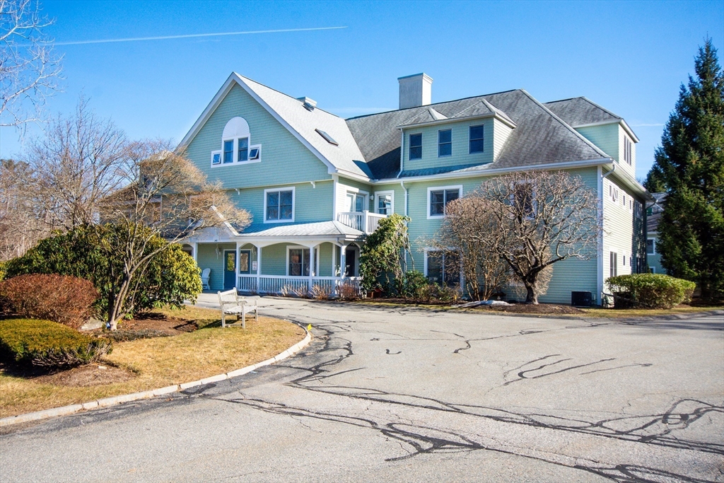 140 Lincoln Road, Unit 313 Lincoln, MA 01773 - Photo 24 of 29 Gallery Image 24