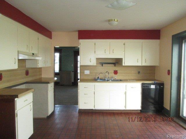 5651 Plank Road Marine City, MI 48039 - Photo 8 of 13 IMG_6010.JPG