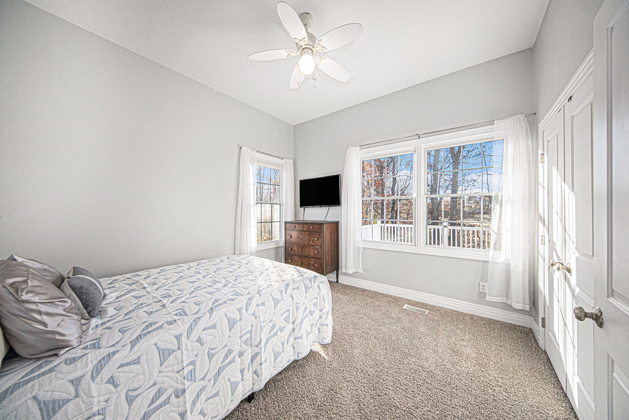 2718 Lindsey Road Jackson, MI 49201 - Photo 25 of 45 2718 Lindsey (24)