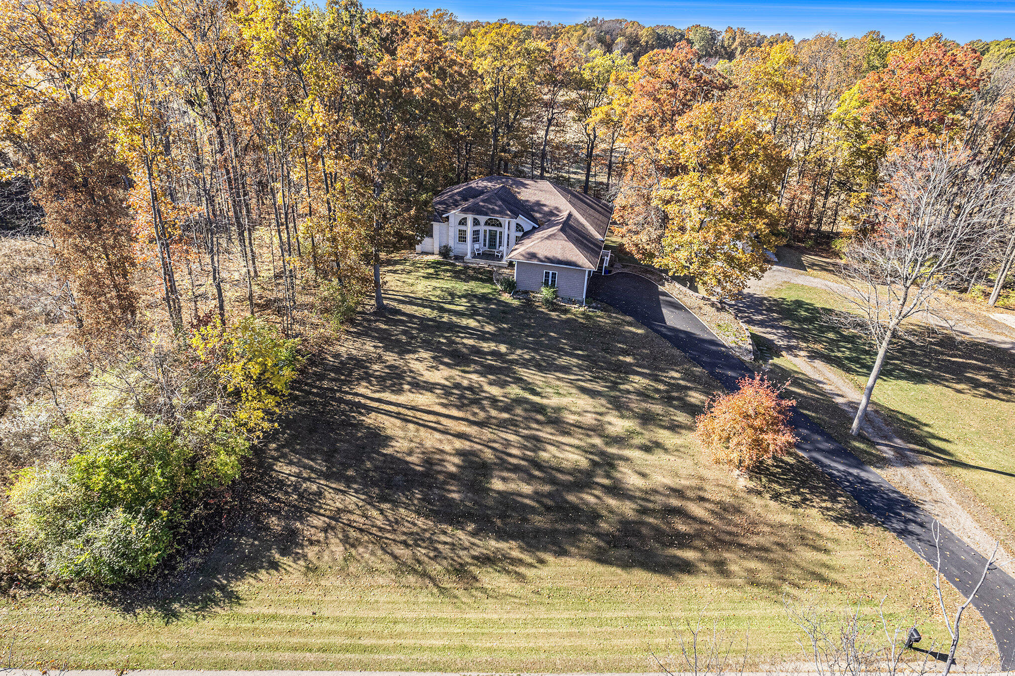 2718 Lindsey Road Jackson, MI 49201 - Photo 37 of 45 2718 Lindsey (38)