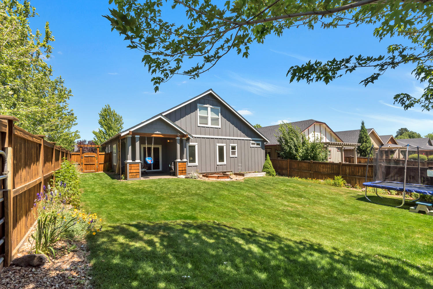3107 Yellow Ribbon Drive Bend, OR 97701 - Photo 22 of 24 23 NEW