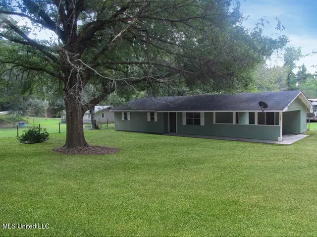 $66,800 | 829 Kirkland Road, Vicksburg, MS 39180