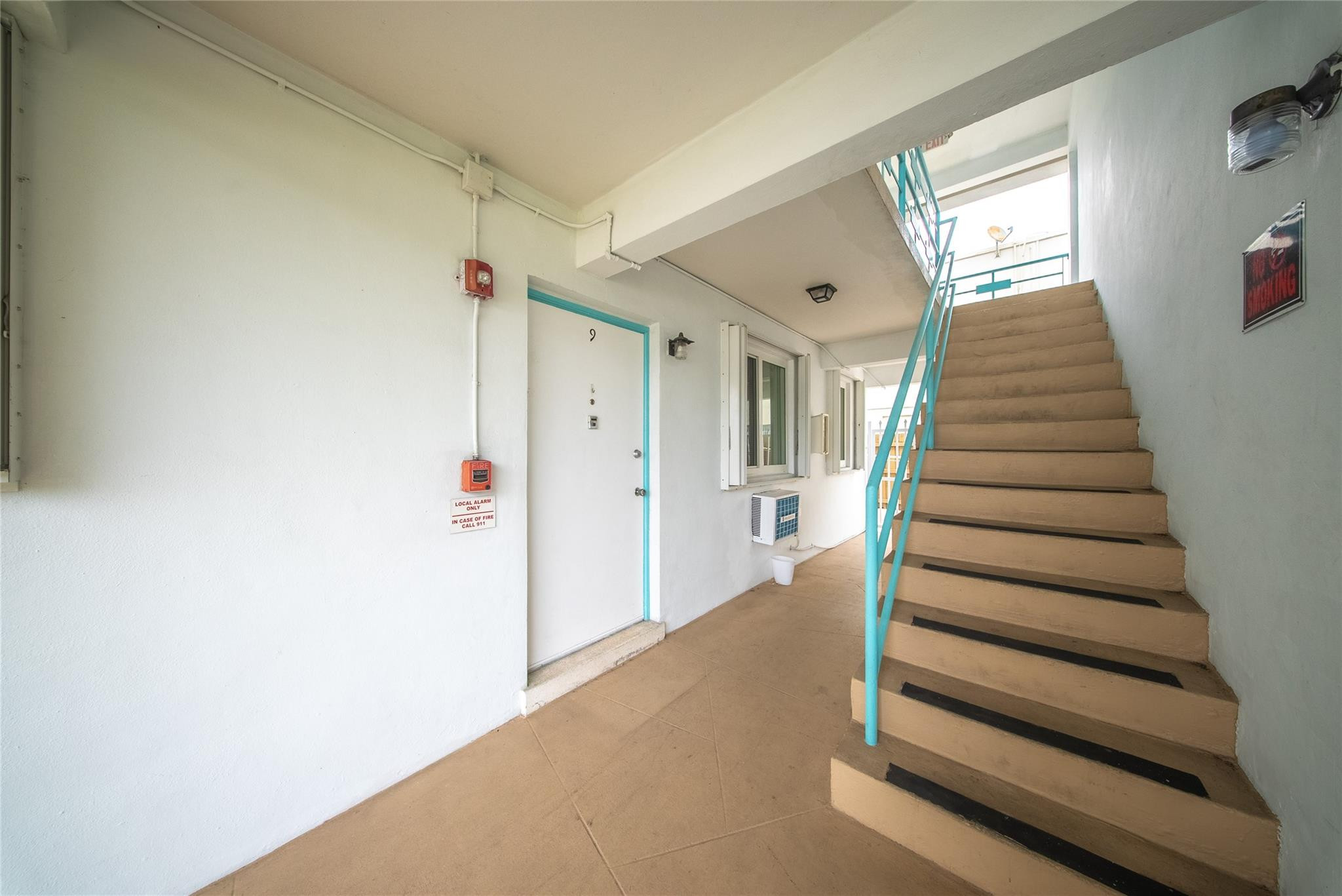 3525 Tyler Street, Unit 9 Hollywood, FL 33021 - Photo 3 of 24 Photo 3