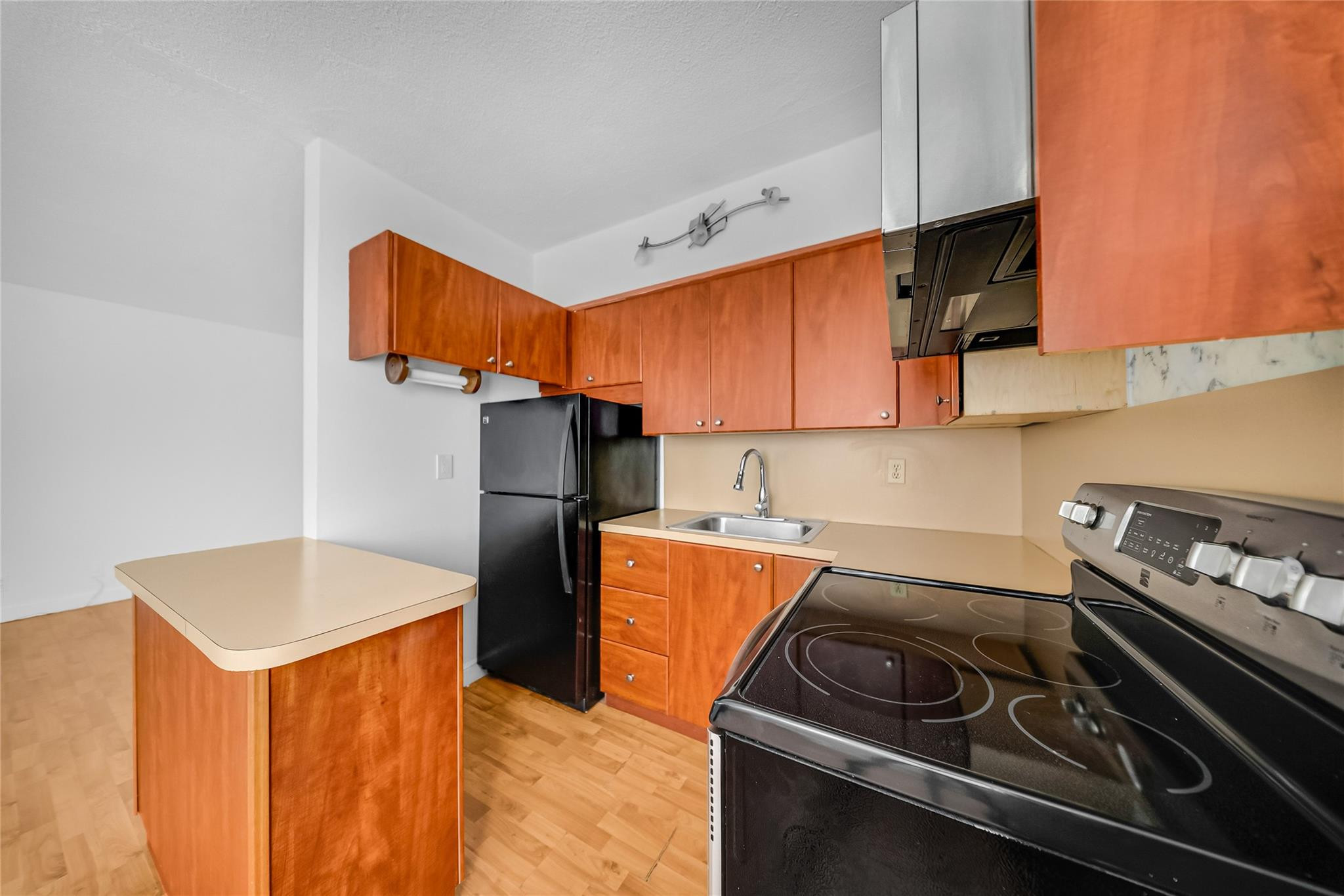3525 Tyler Street, Unit 9 Hollywood, FL 33021 - Photo 5 of 24 Photo 5