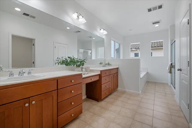 $739,000 | 2413 Ventana View Way, Modesto, CA 95355