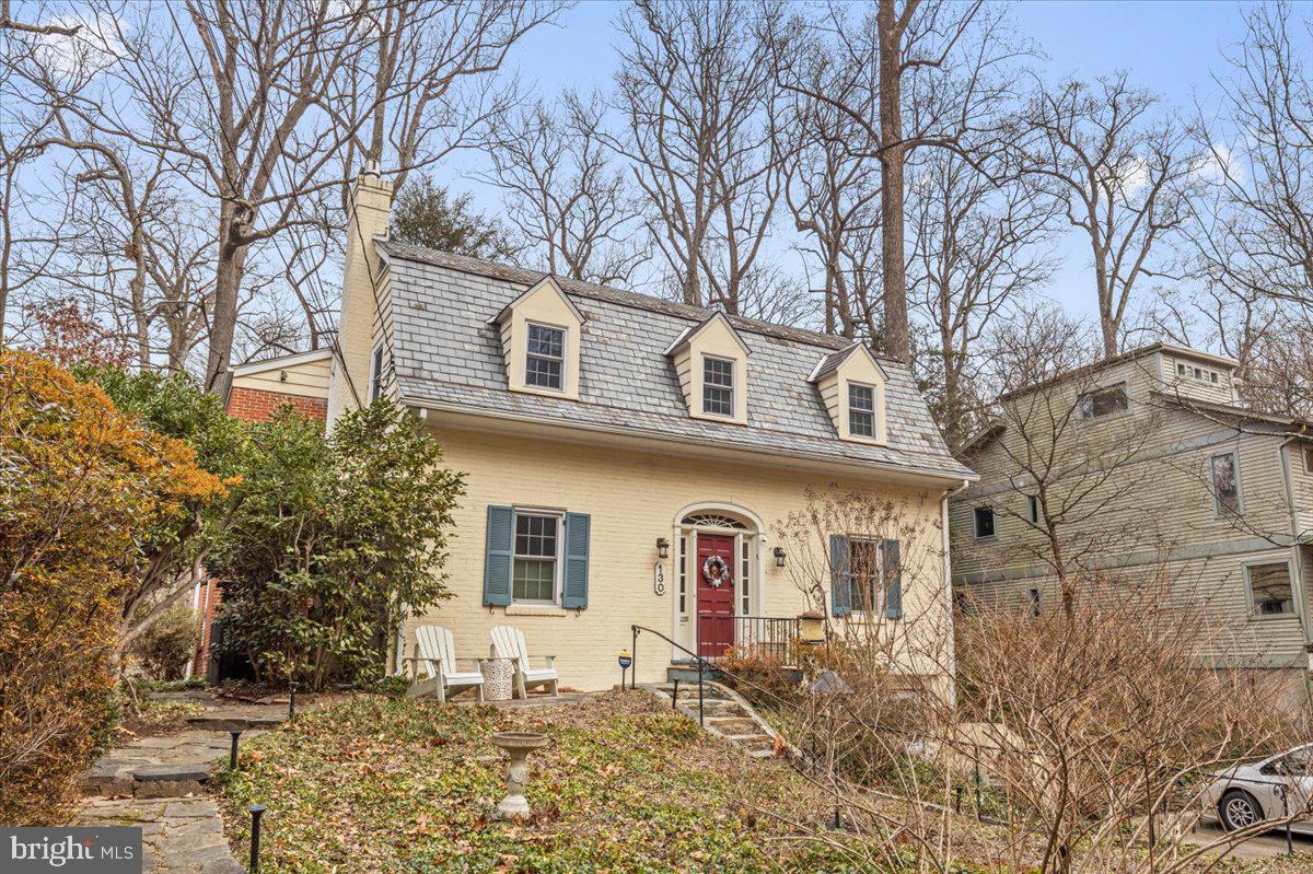 130 Hilltop Road Silver Spring, MD 20910 - Photo 3 of 48 a front view of a house with a yard