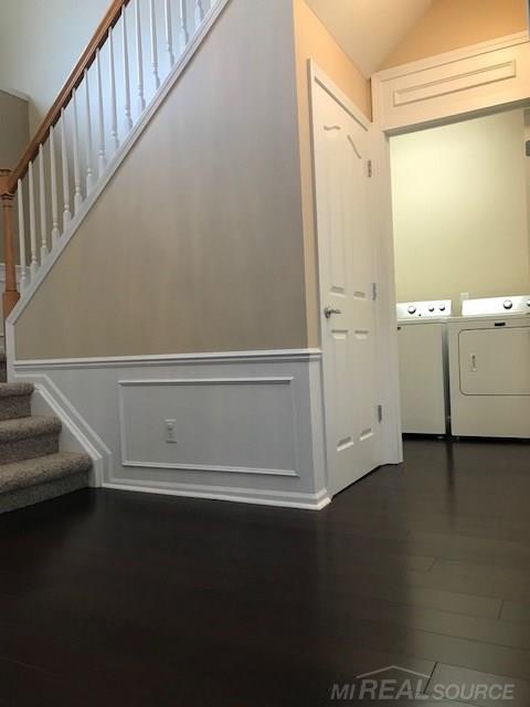 1659 Maple Creek Court Rochester, MI 48306 - Photo 10 of 48 Wainscoat
