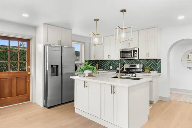 $1,350,000 | 81 Kumano Drive, Pukalani, HI 96768