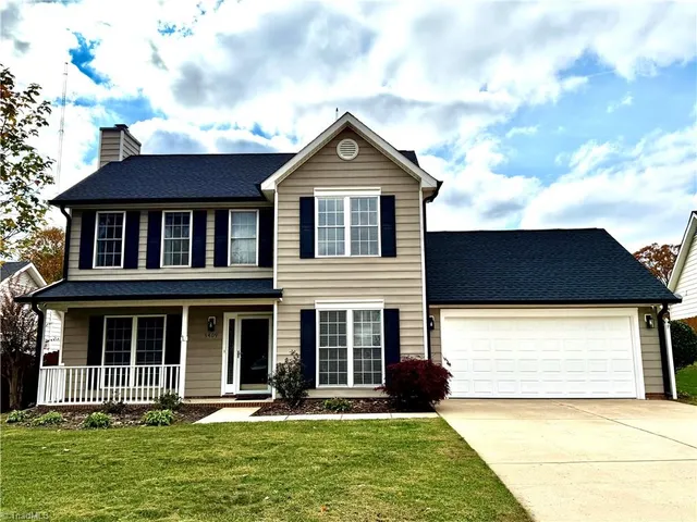 $395,000 | 5409 Cedar Field Drive, Summerfield, NC 27358