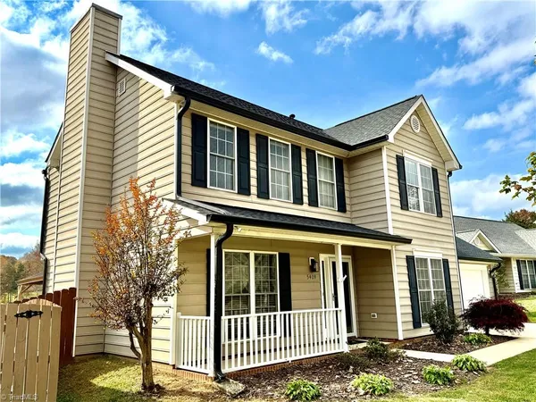 $395,000 | 5409 Cedar Field Drive, Summerfield, NC 27358