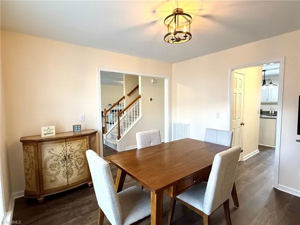 $395,000 | 5409 Cedar Field Drive, Summerfield, NC 27358