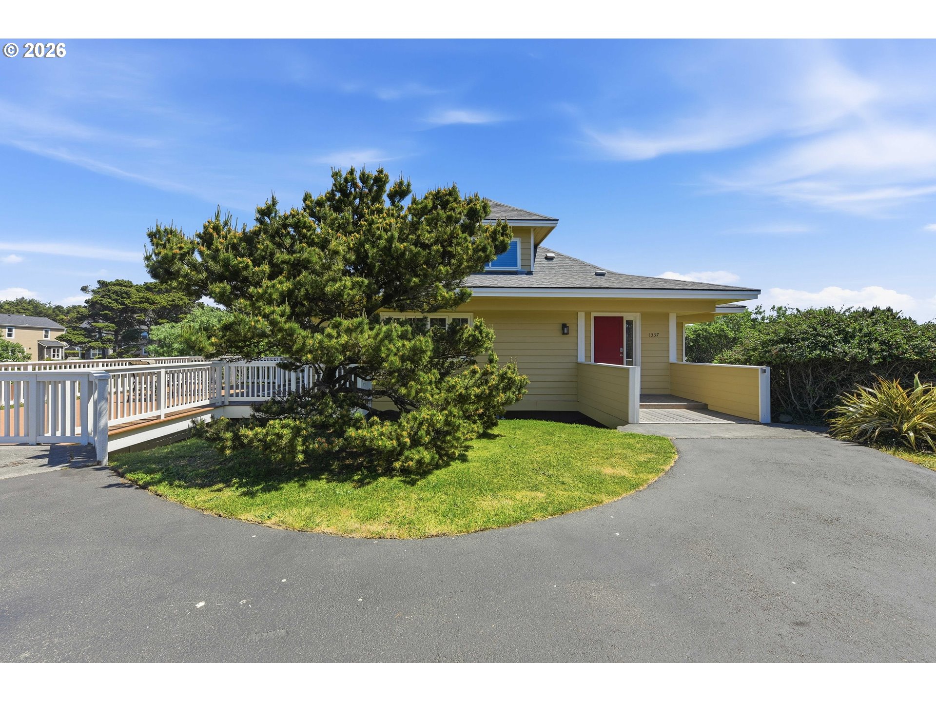 1337 Beach Loop Road Bandon, OR 97411 - Photo 41 of 47