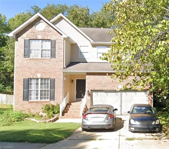 $227,800 | 1201 Briarwood Drive, Mebane, NC 27302