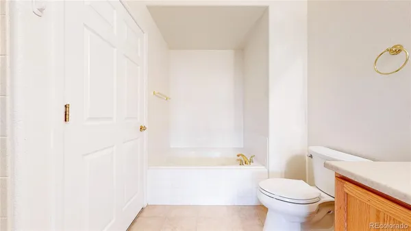$375,000 | 4242 South Blackhawk Circle, Unit 4D, Aurora, CO 80014