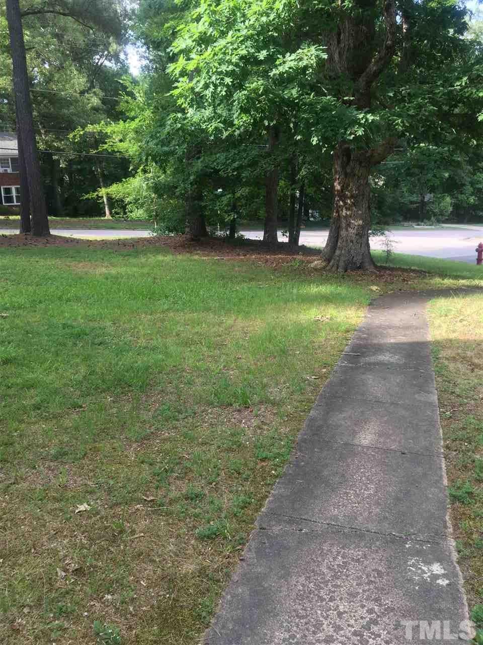 5202 Pelham Road Durham, NC 27713 - Photo 3 of 23