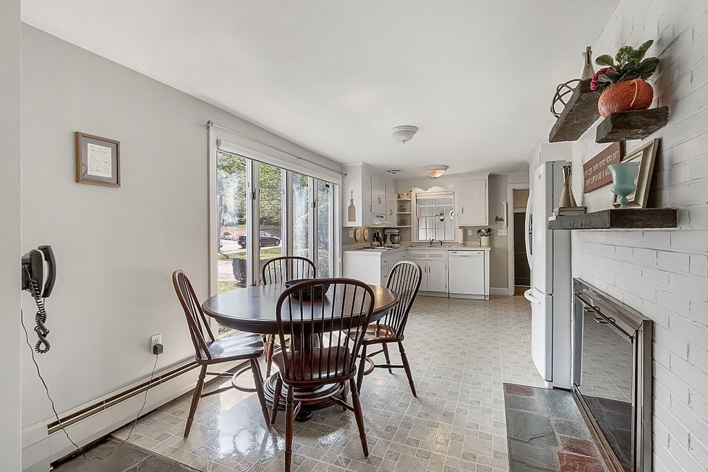 53 Dana Road Reading, MA 01867 - Photo 9 of 42 Gallery Image 9