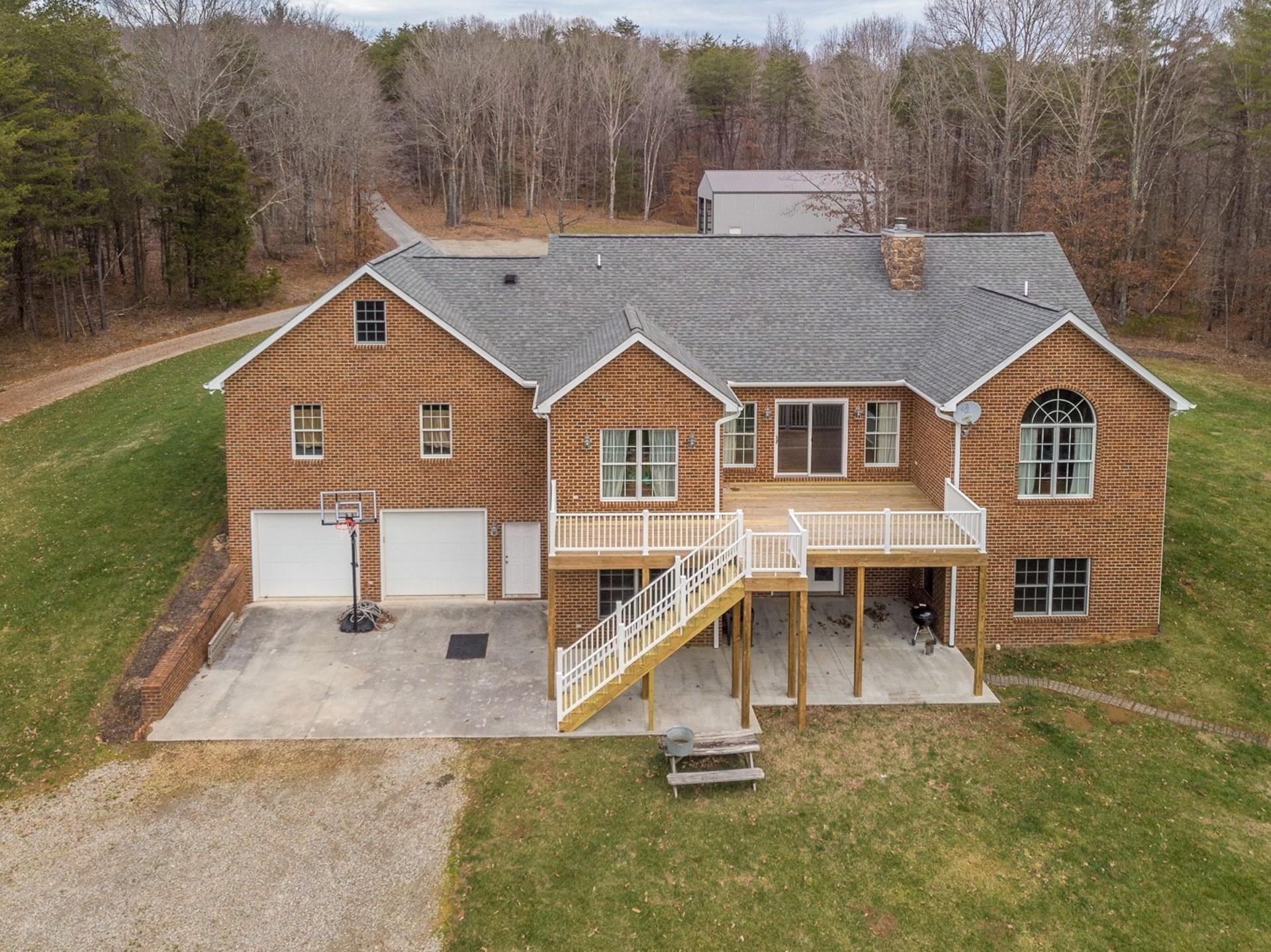 565 Charlie Road Hardy, VA 24101 - Photo 2 of 58 2 Back