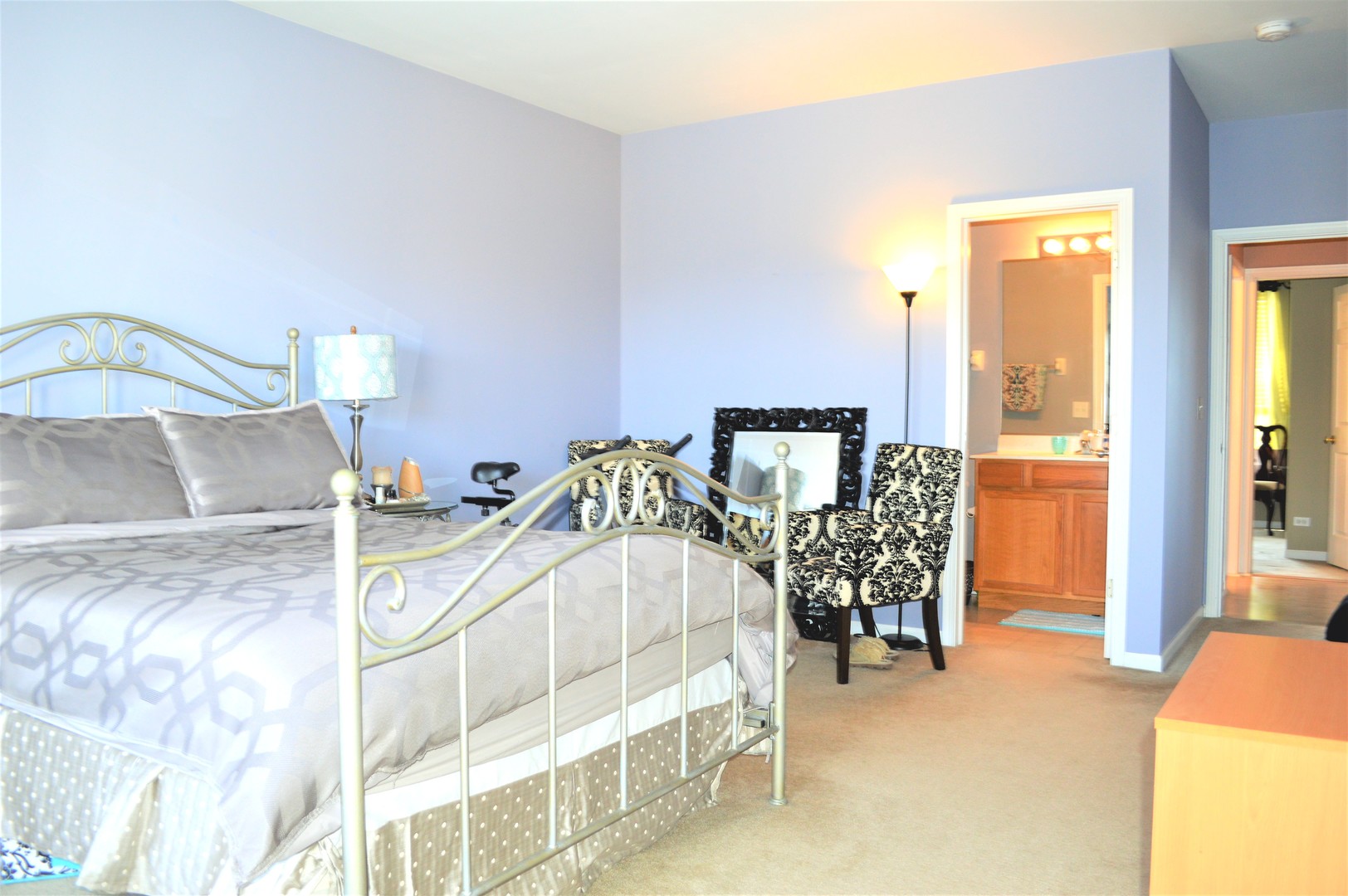 149 North Waters Edge Drive, Unit F Glendale Heights, IL 60139 - Photo 14 of 18