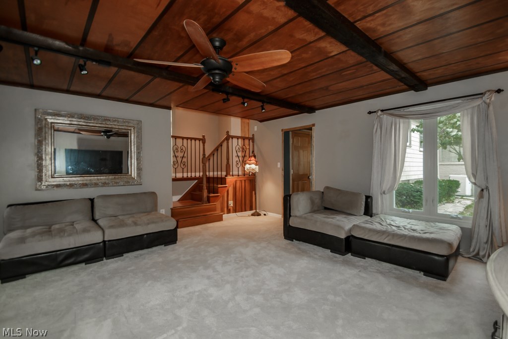 2599 Brainard Road Cleveland, OH 44124 - Photo 9 of 24
The Family Room provides even More Quality Living Space to relax .. or entertain