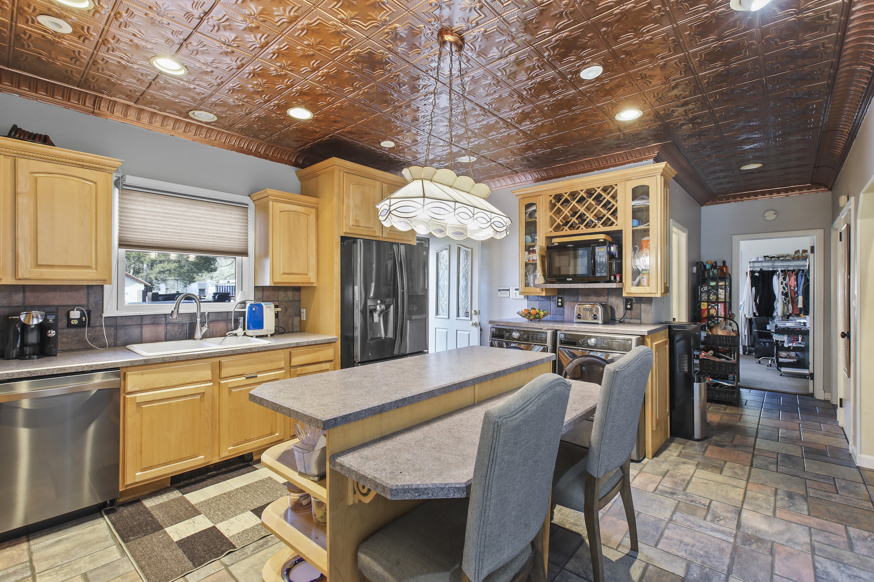 450 North County Line Road Jackson, NJ 08527 - Photo 11 of 35 a large kitchen with a table and chairs in it