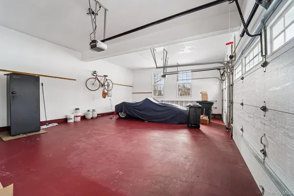 $899,000 | 32 Mansion Ridge Boulevard, Monroe, NY 10950