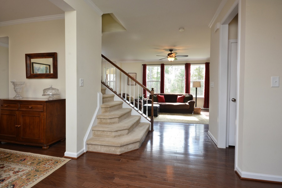 1007 Lakeview Road Durham, NC 27712 - Photo 5 of 25 Family Room