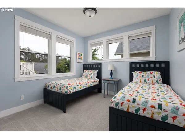 $875,000 | 2586 Southwest Anemone Avenue, Lincoln City, OR 97367