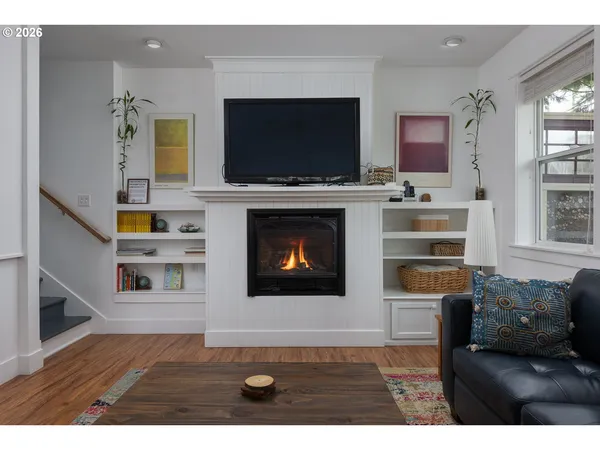 $875,000 | 2586 Southwest Anemone Avenue, Lincoln City, OR 97367