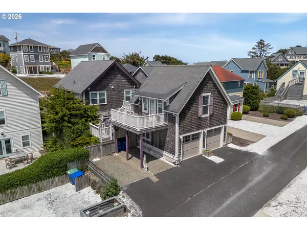$875,000 | 2586 Southwest Anemone Avenue, Lincoln City, OR 97367